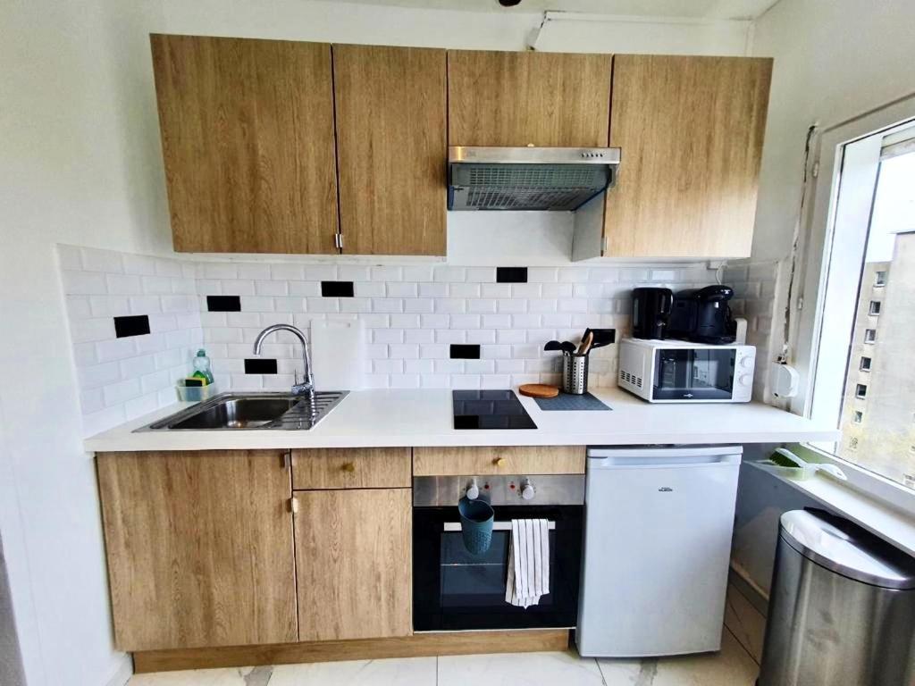 Les Appartements Du Port Булон сюр Мер Екстериор снимка